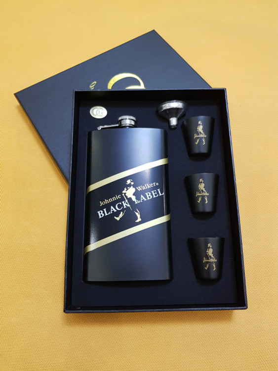 بطری جیبی کتابی بلک لیبل