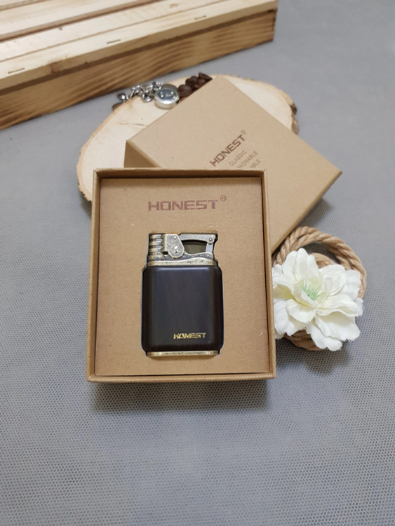 فندک بنزینی بدنه چوبی هانست