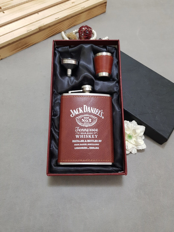 ست بطری جیبی چرم جک دنیلز