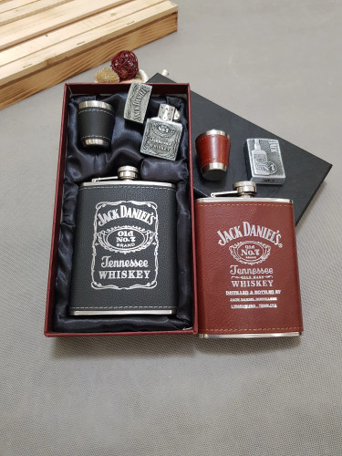 ست بطری جیبی چرم فندکدار