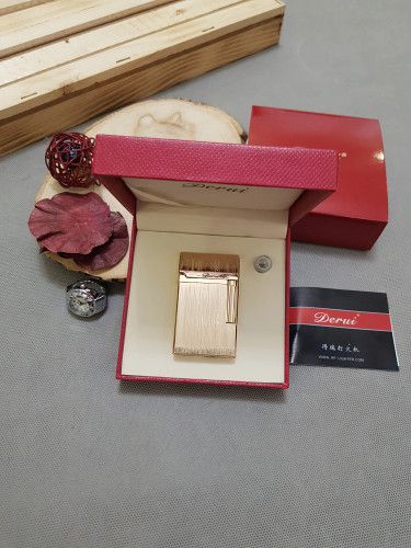 فندک کادویی بغل زن طلایی شمشی