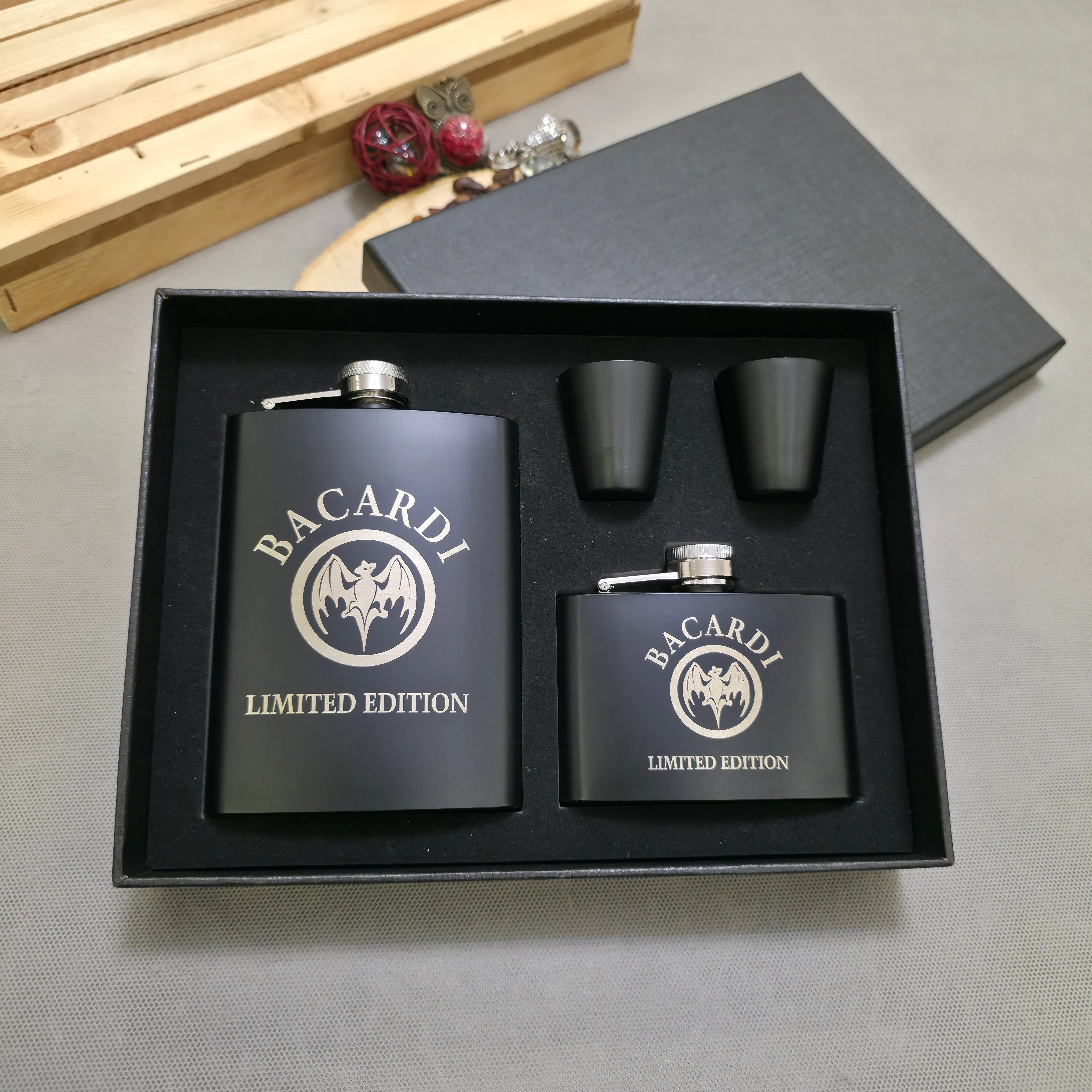 ست بطری جیبی استیل مشکی مات دو قلوی  bacardi