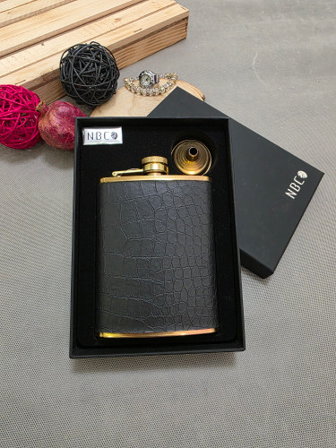 بطری جیبی استیل چرم سنگی مشکی طلایی