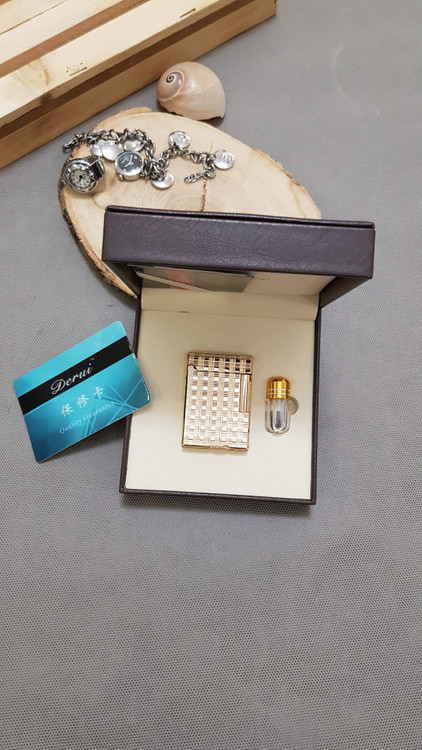 فندک گازی بغل زن طلایی لاین 1