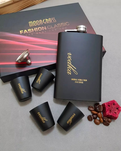 ست بطری جیبی استیل مشکی مات ودکا