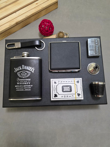 ست وی آی پی بطری جیبی استیل چرم مشکی جکدنیلز