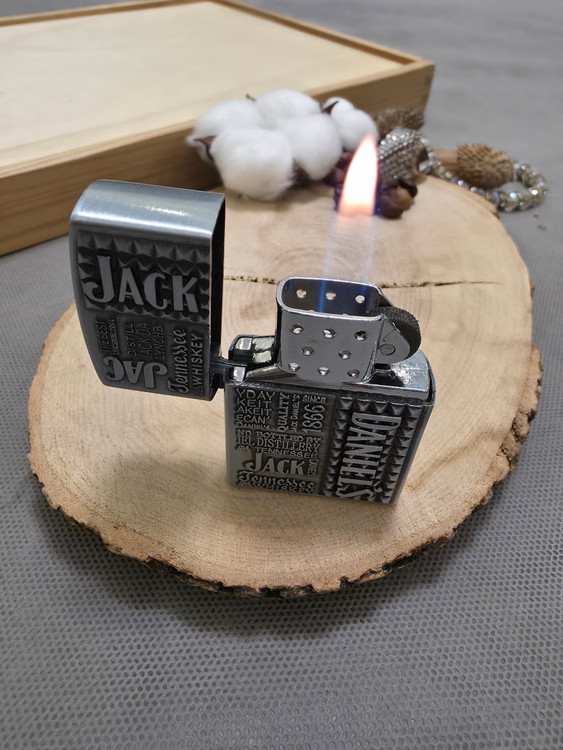 بستهبندی لوکس ست بطری جیبی جکدنیلز