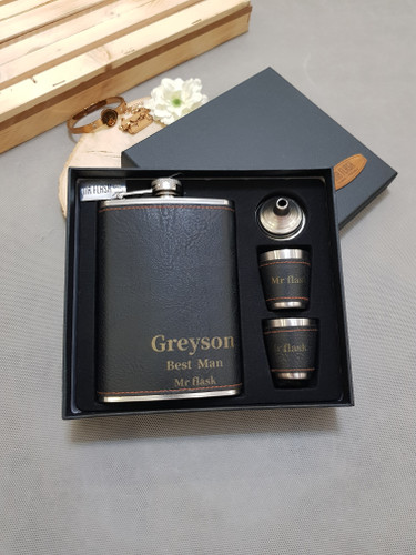 ست بطری جیبی استیل چرم مشکی مات Greyson