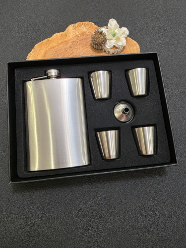ست بطری جیبی استیل ساده ۲۷۰ سیسی بدون تغییر بو و مزه